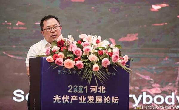 博士.jpg 博士.jpg